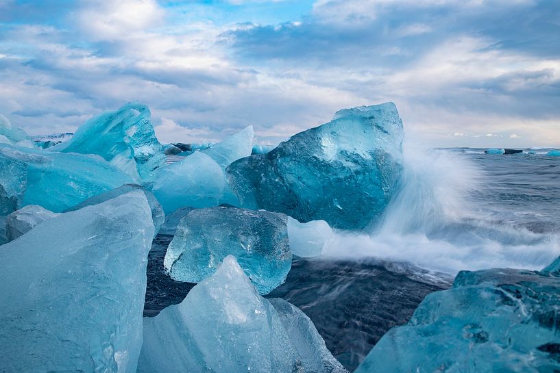 Islande, Diamond Beach, icebergs sur la plage par Gert Hilbink