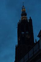 Silhouet Lieve vrouwe toren in Amersfoort