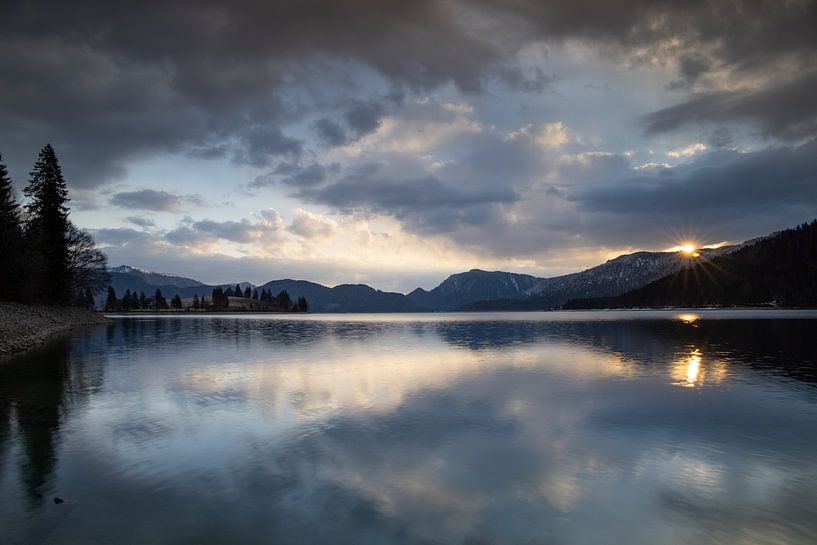 Sonnenaufgang am Walchensee von Andreas Müller