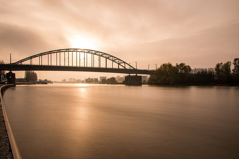Pont John Frost au lever du soleil Arnhem par Daniëlle Langelaar Photography