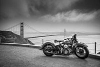 Une moto au Golden Gate Bridge à San Francisco