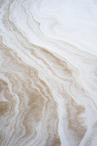 Waves of sand and snow by Tomas Grootveld