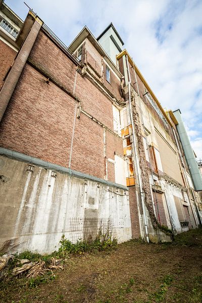 Old power plant (Donge power plant) by denk web