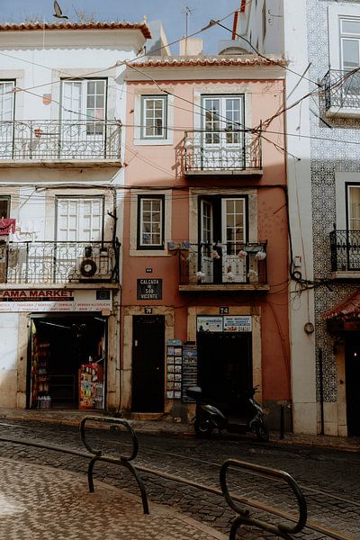 Trois façades - le rythme architectural à Lisbonne par Tes Kuilboer