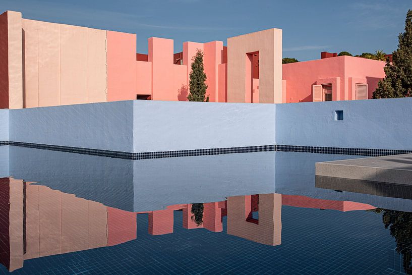Muralla Roja #26 von Linda Wride