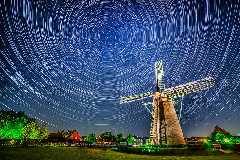 Sternspuren an der Mühle von Dennis Donders