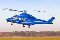 La police AW.139 dans une belle lumière d'hiver