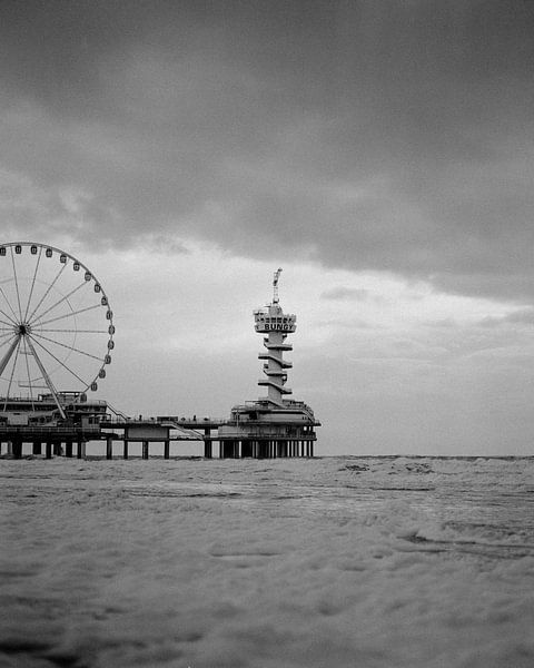 The piers by Sanne van Es