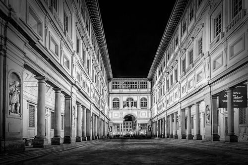 FLORENZ Uffizien bei Nacht von Melanie Viola