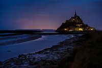 Le Mont Saint-Michel dawn