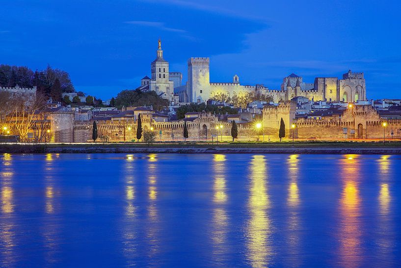 Avignon heure bleue par Patrick Lohmüller