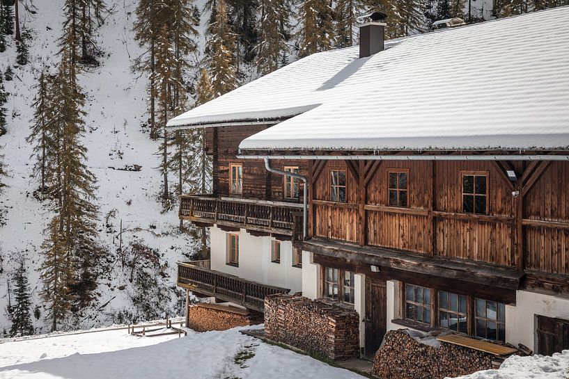 Alter Berghof in Kalkstein, Innervillgraten, Villgratental valley by Christian Müringer