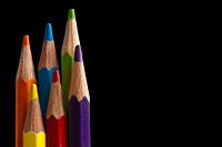 Canvas van gekleurde tekenpotloden