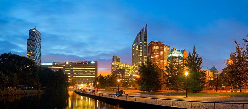 Night skyline The Hague panorama by Anton de Zeeuw