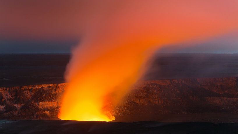 Kilauea Caldera, Hawaii Volcanoes National Park by Henk Meijer Photography