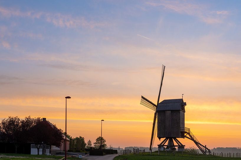 The Windekemolen in the morning. by Marcel Derweduwen