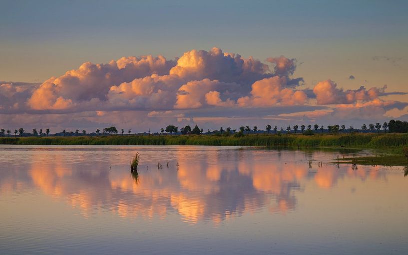 Nuages sur le Dannemeer Slochteren par Marga Vroom