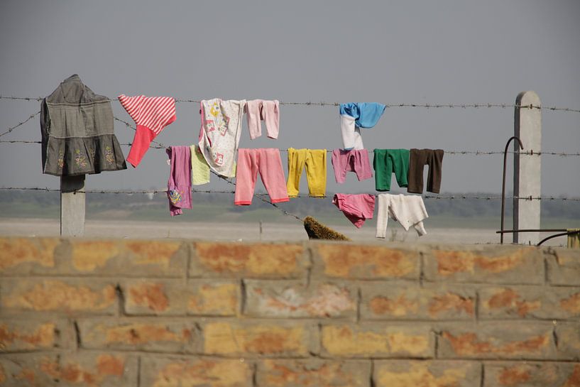 Wäsche auf der Linie von Cora Unk