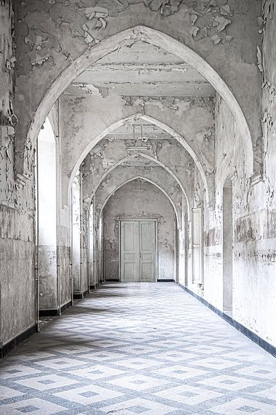 das baufällige Kloster von Frans Nijland