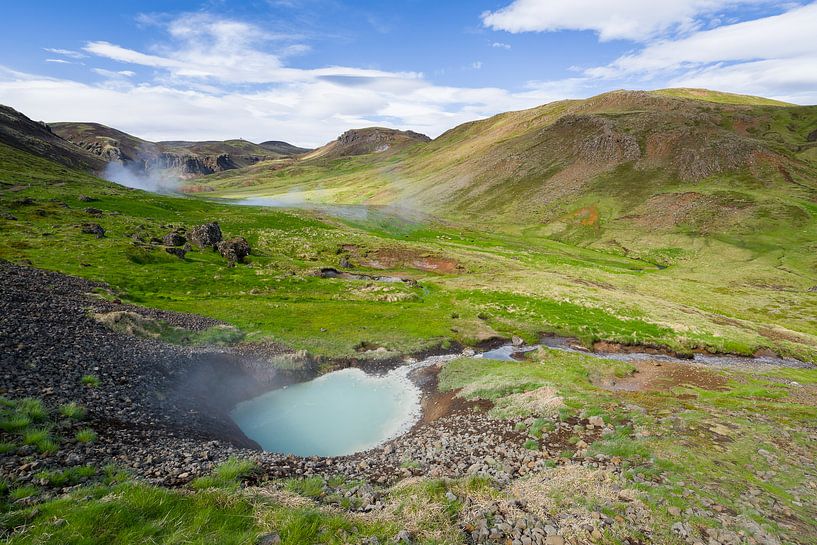 Hot springs in Reyjadalur, Iceland by Joep de Groot