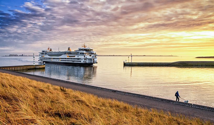 Ferry and sunset on Texel / Ferry and sunset on Texel by Justin Sinner Photography (Photographer on Texel)