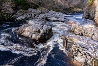 Findhorn-Fluss mit wilden Felsen