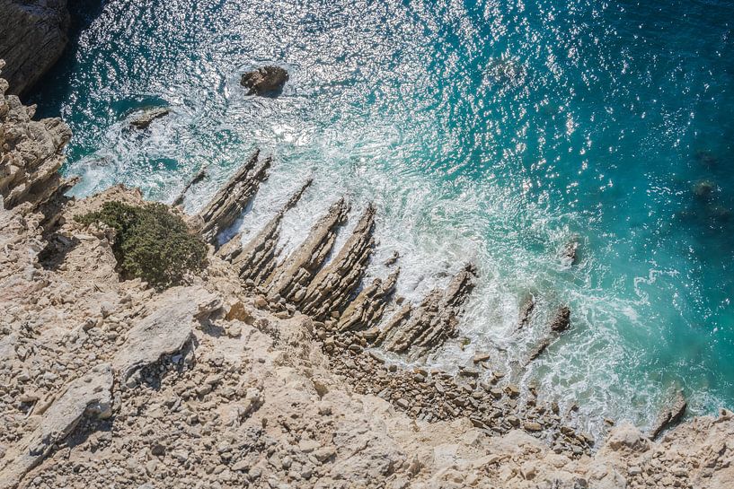 Cliff by Antoine Ramakers