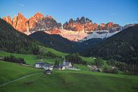 Dolomiten Sankt Magdalena Alpenglühen