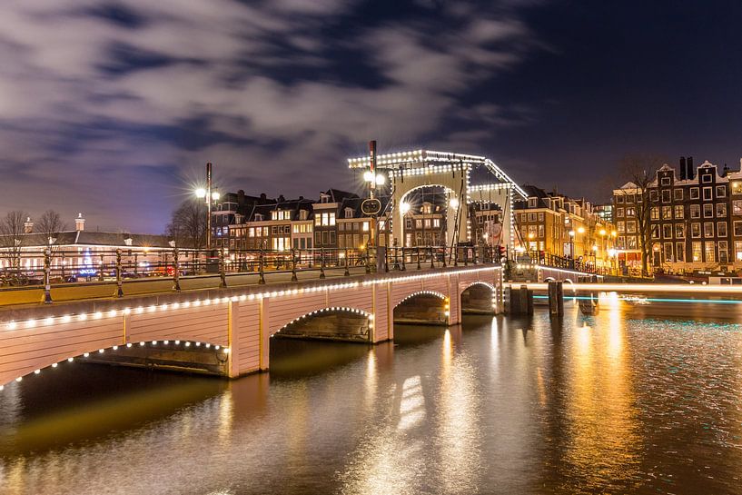 Skinny Bridge, Amsterdam von Tom Roeleveld