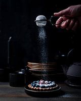 Food photography icing sugar