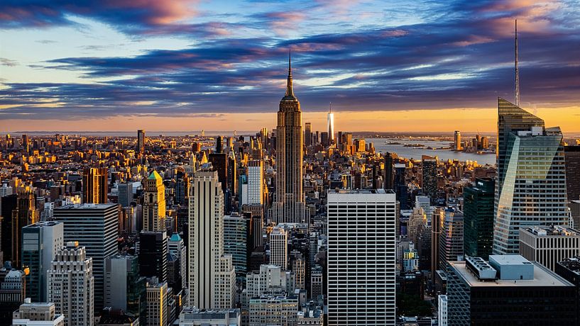 Sonnenuntergang über Manhattan, New York City von Kimberly Lans