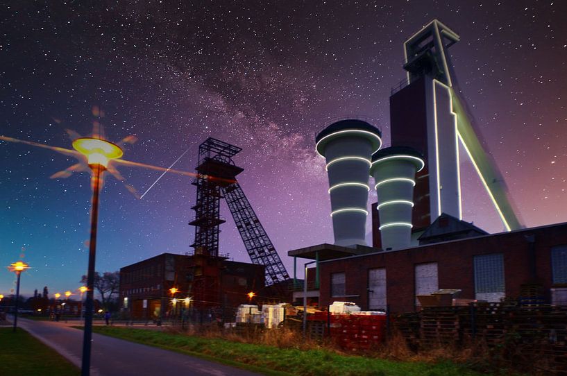 Ciel étoilé près de la tour d'extraction par Edgar Schermaul