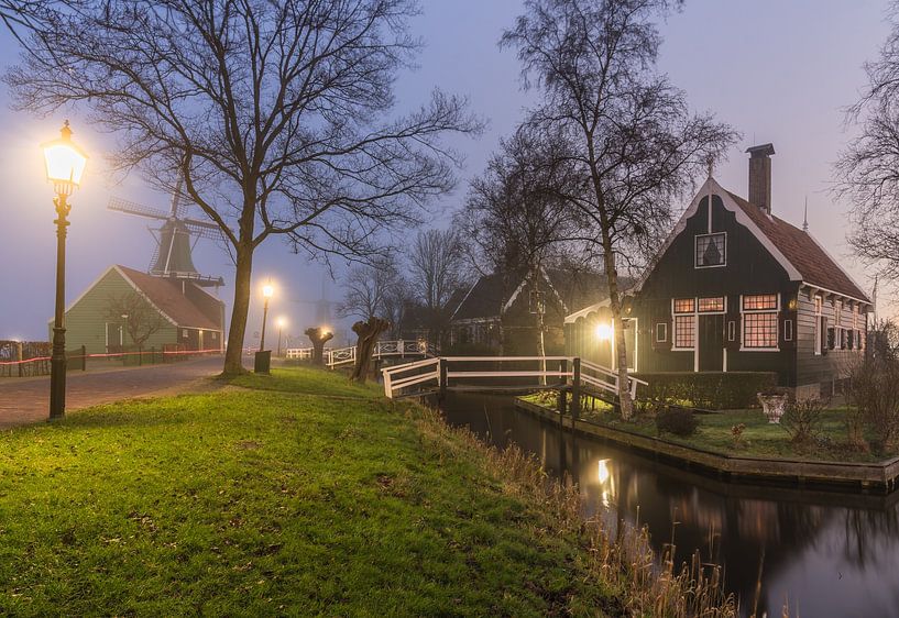 Misty evening in the village of the Zaanse Schans by Jeroen de Jongh Photography