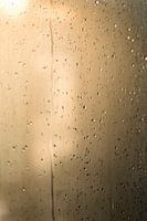 Regentropfen auf einem Fenster