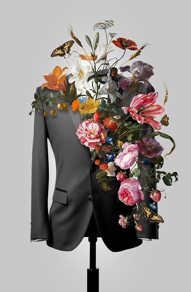 Suits par Marja van den Hurk