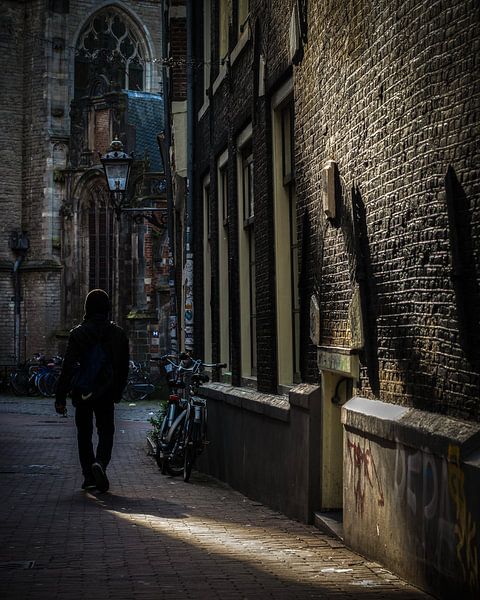 Schatten in der Gasse von Amsterdam Pixels