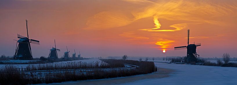 Panorama sunrise Kinderdijk in winter by Anton de Zeeuw