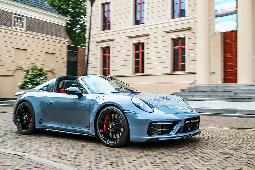 Porsche 911 Targa 4 GTS sports car by Sjoerd van der Wal Photography