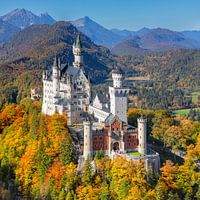 Kasteel Neuschwanstein in de herfst