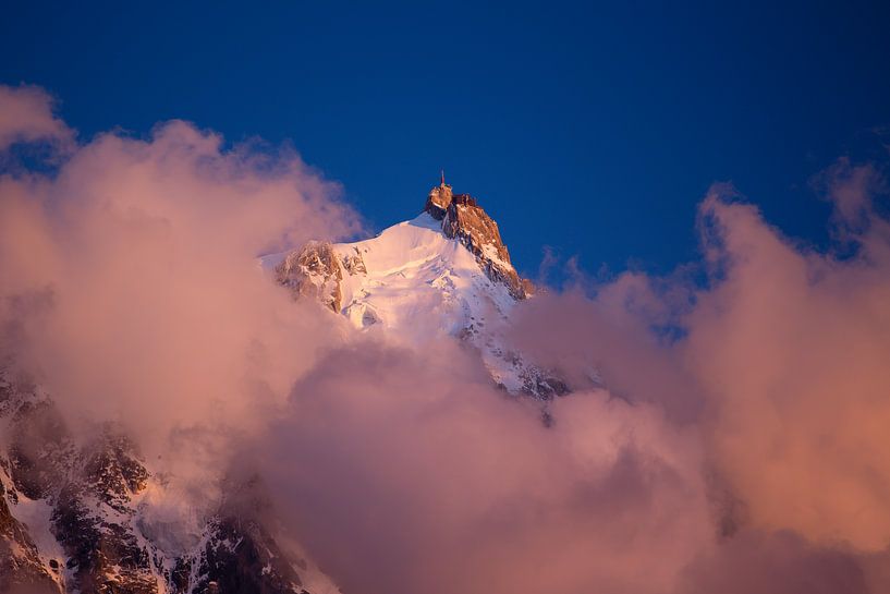 Aiguille du Midi by Menno Boermans