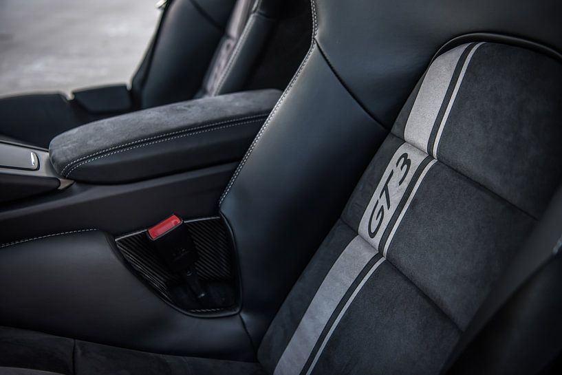 Porsche 911 GT3 interior detail by Bas Fransen
