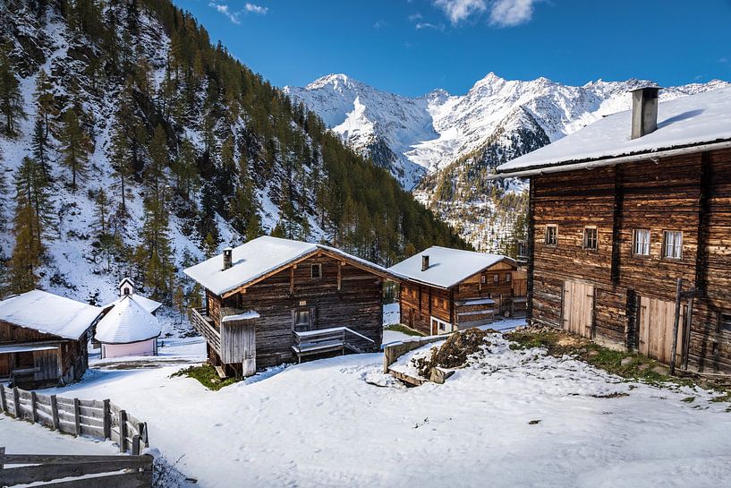Oberstalleralm in the Arntal valley, Innervillgraten, Villgratental valley by Christian Müringer
