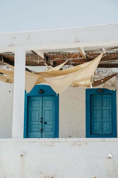 Das alte griechische Strandhaus. von wiebesietze