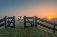 Mühle der Schmetterling mit Sonnenaufgang