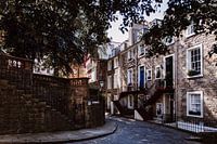 Eine malerische Gasse in Edinburgh