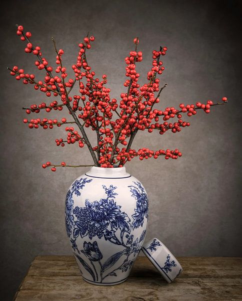 Stilleven besjes in vaas: &quot;Rood wit blauw&quot; van By Marjolein Design