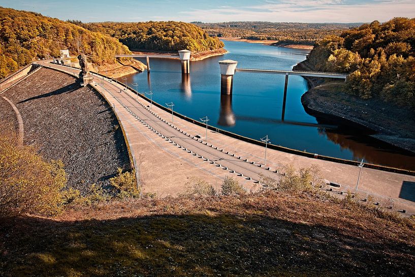Panorama Gileppe reservoir (Belgium) by Rob Boon