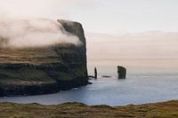 Vue mystérieuse de Risin og Kellingin