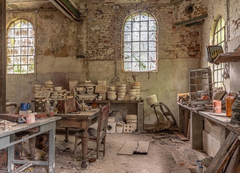 Poterie abandonnée urbex par Alfred Benjamins