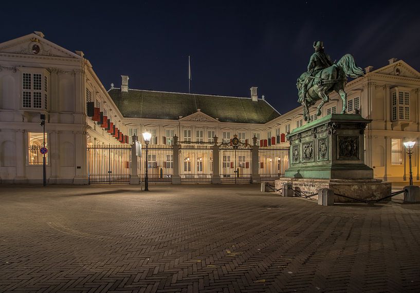 Noordeinde Palace in der Nacht von Patrick Löbler